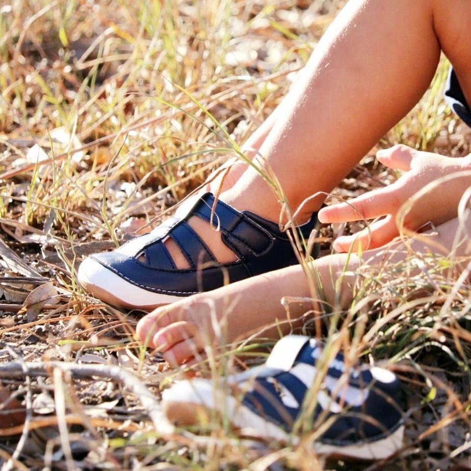 Taylor Sandals - Navy