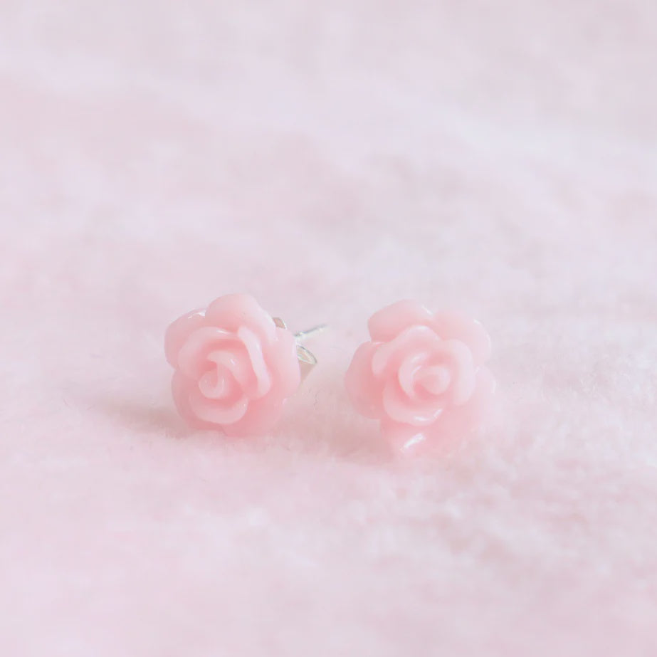 La Vie En Rose Earrings in Pink Shell box