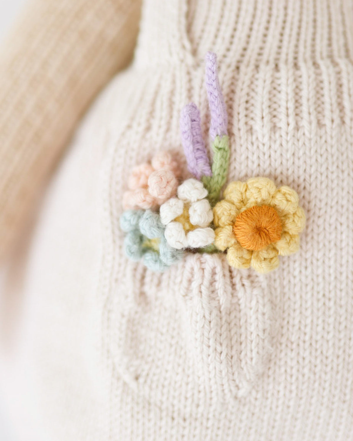 Cuddle + Kind | Goldie the Honey Bear