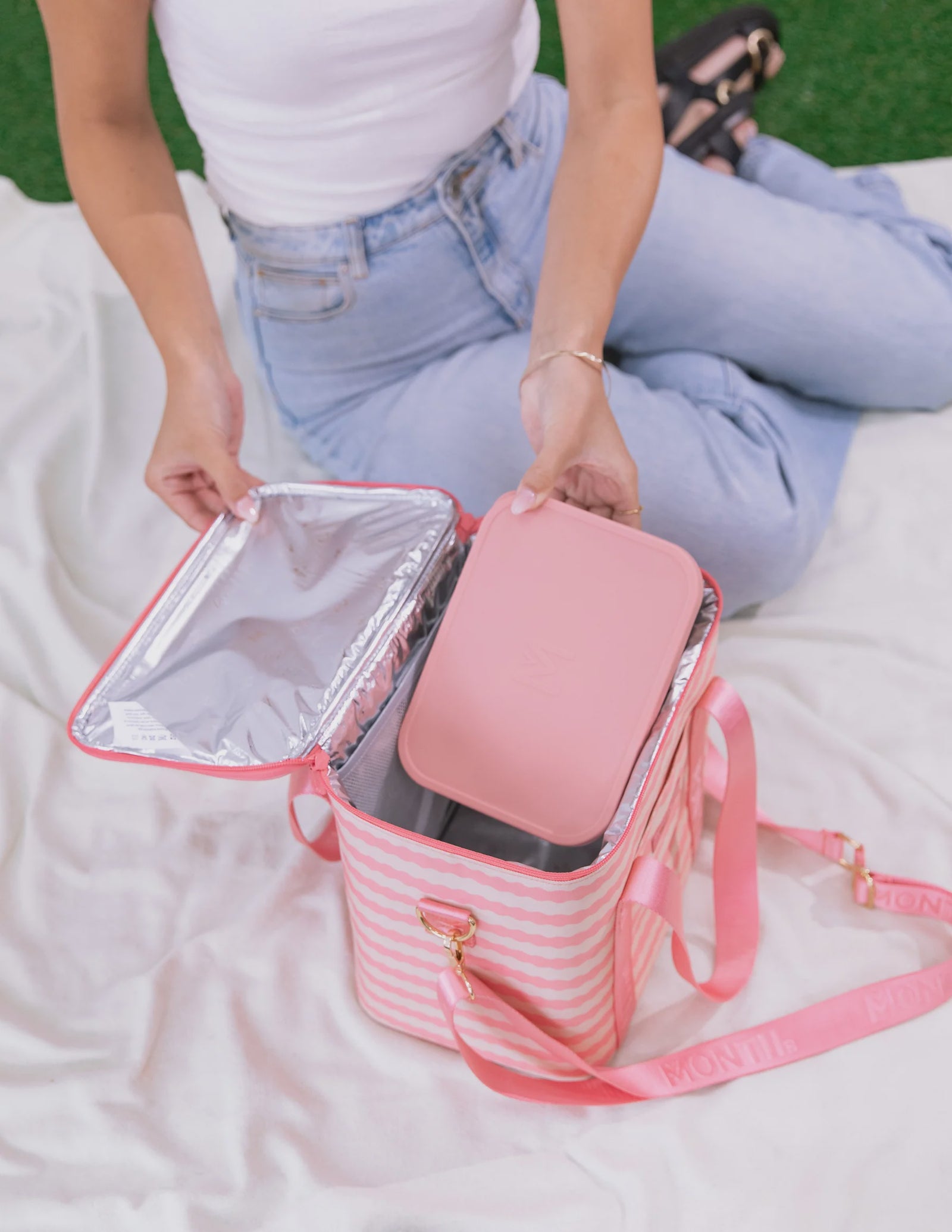 Insulated Midi Cooler Bag - Ripple Camellia