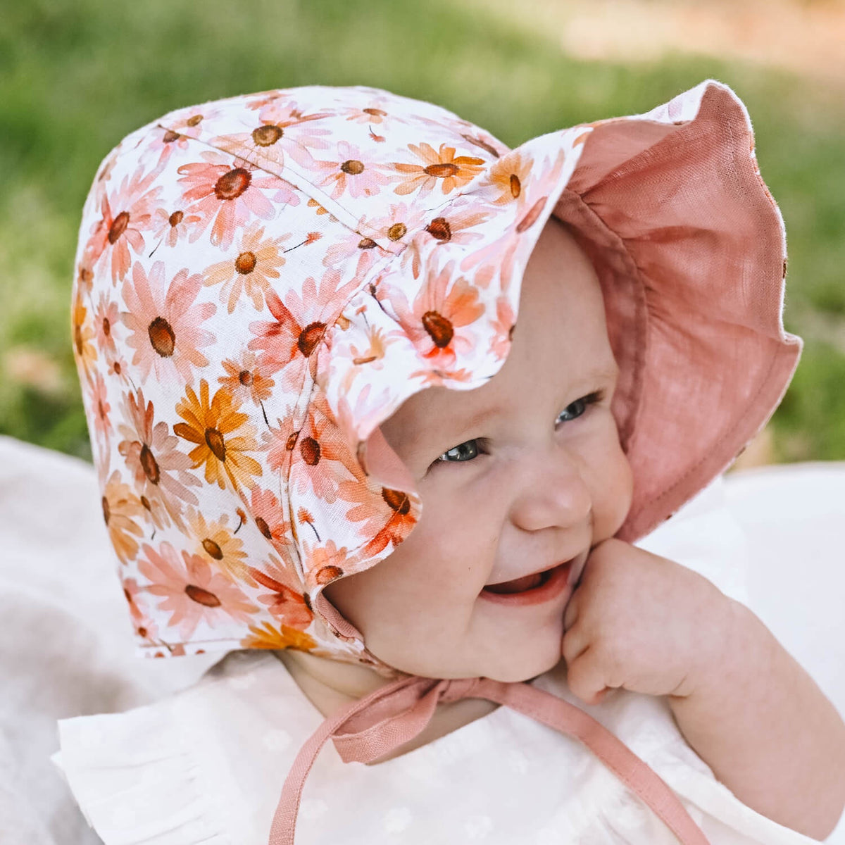Searcher' Ruffle Bonnet - Peggy | Bedhead