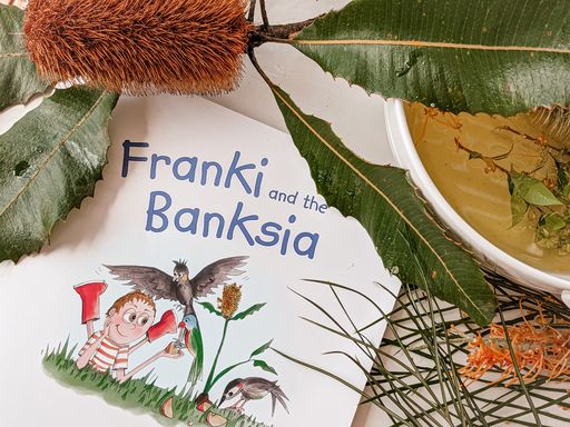 5 Little Bears | Franki and the Banksia
