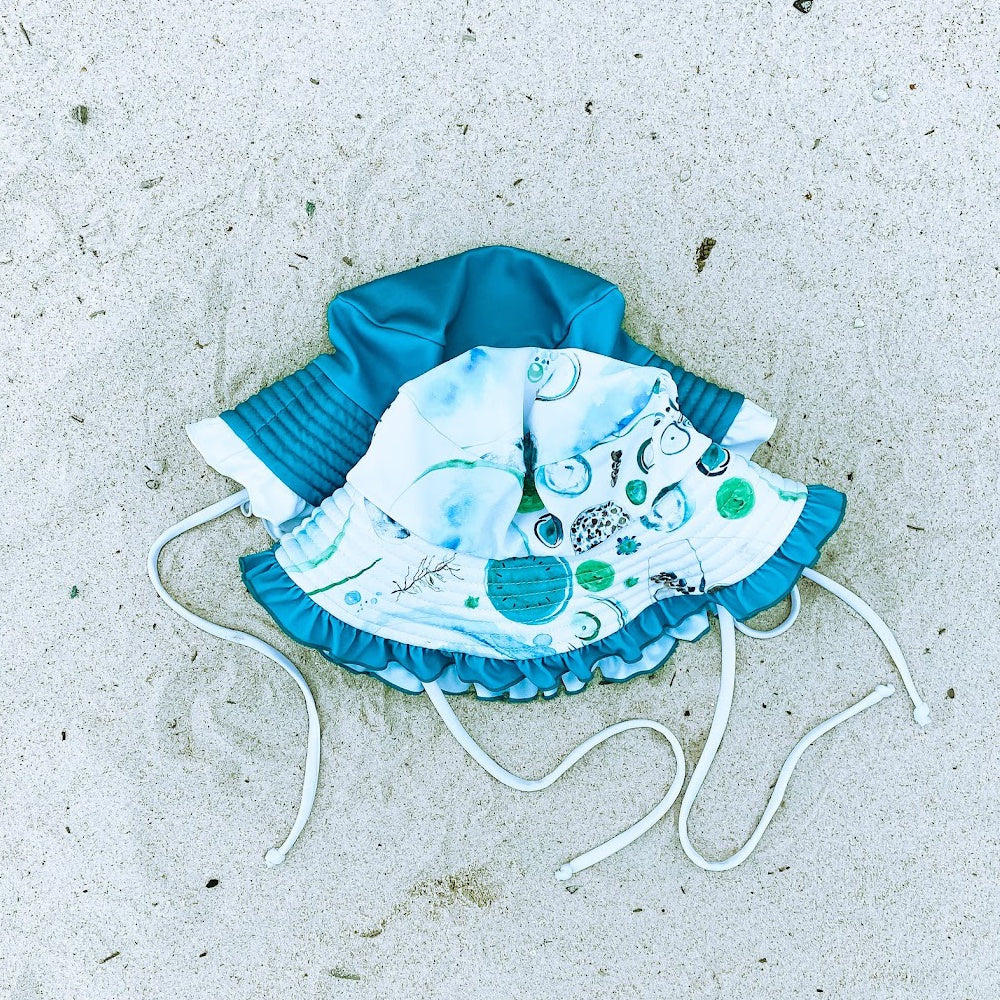 Frilly Brimmed Swim Hat
